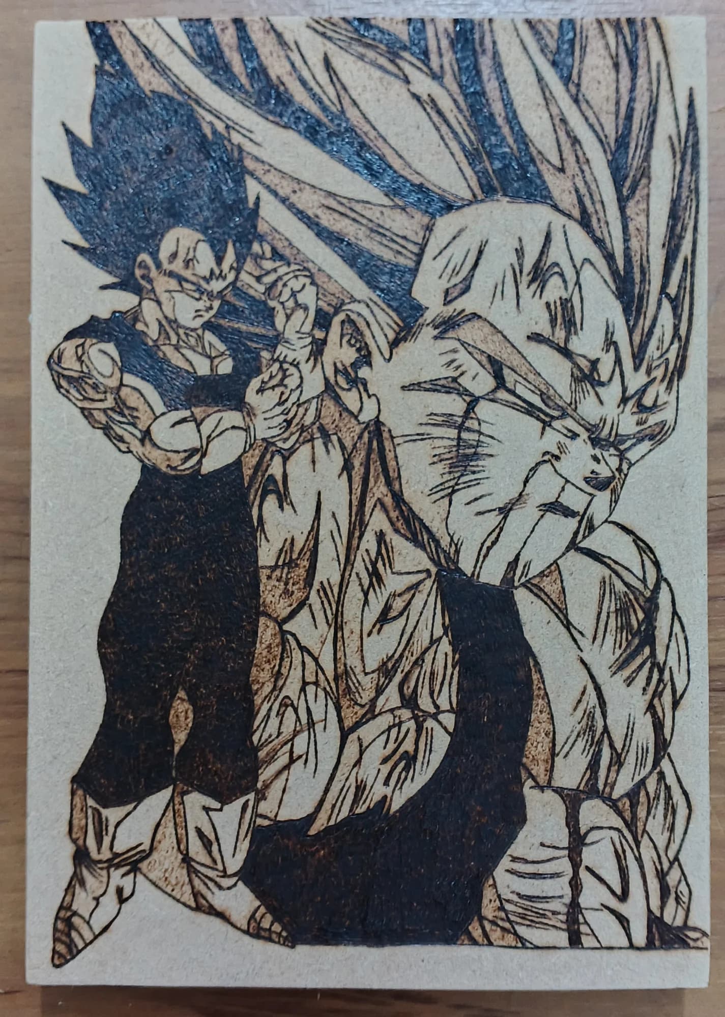 Orgullo Majin: Vegeta en Resplandor Oscuro